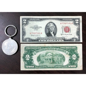Tiền cổ thế giới, tờ 2 USD 1953 của Mỹ sưu tầm (kèm móc khóa Bitcoin lạ mắt)